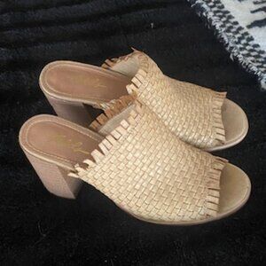 Woven stacked heels